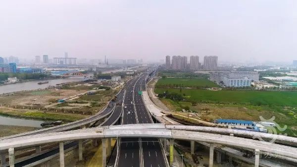 ��ɽ������