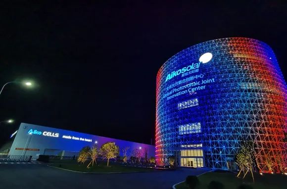 ������ϴ�������