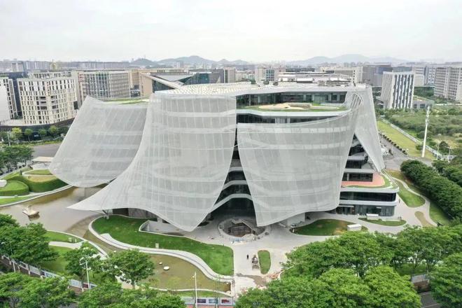 ���������з��������